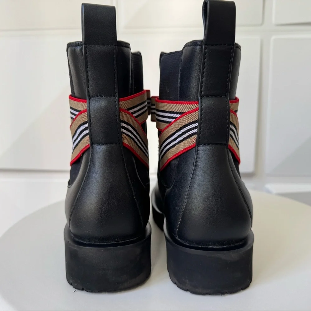 Burberry Kids Girls Chelsea Black Ankle Boots with Red Striped Bow